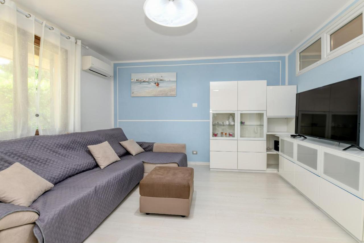 My Desenzano Holiday Apartment Desenzano del Garda Bagian luar foto