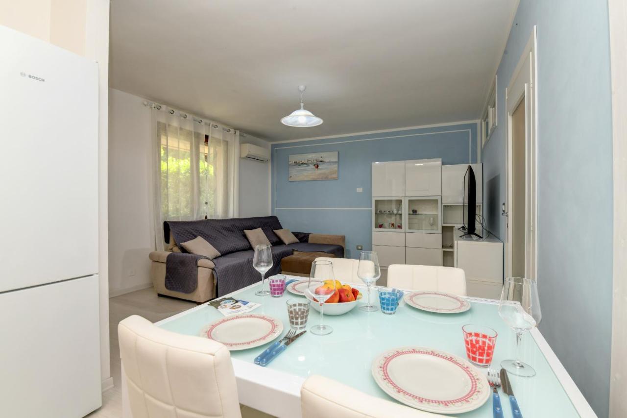 My Desenzano Holiday Apartment Desenzano del Garda Bagian luar foto